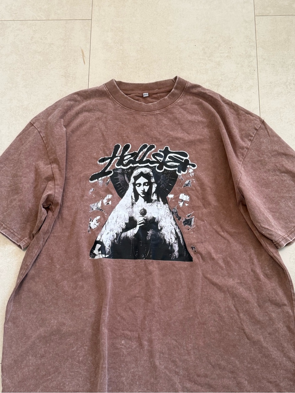 Hellstar Vintage-Inspired Brown Graphic Tee with Religious Motif